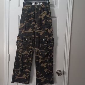 VIP Jeans Camo Cargo Straight leg Jeans Sz 0